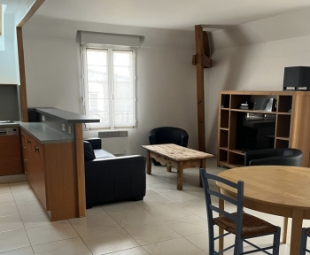 Location Appartement 3 pièces Orry-la-Ville (60560)