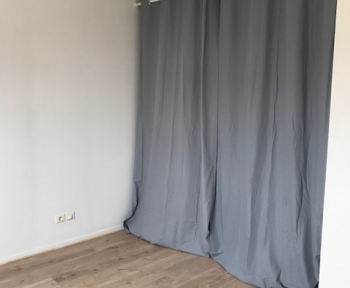 Location Studio 1 pièce Dijon (21000) - DEVOSGE