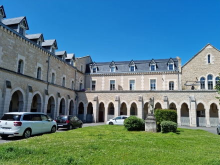 Location Appartement 2 pièces Poitiers (86000) - saint cyrien