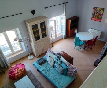 Location Appartement 2 pièces L'Isle-sur-la-Sorgue (84800) - centre ville