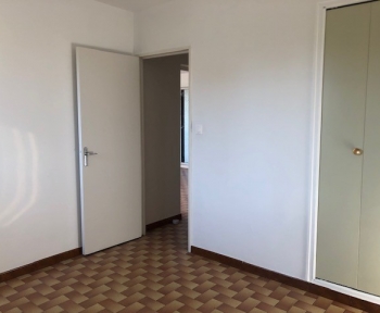 Location Appartement 4 pièces L'Isle-sur-la-Sorgue (84800) - Résidence Lou Félibre