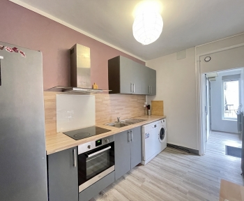 Location Appartement meublé  pièce Valenciennes (59300)