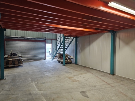 Location Local industriel  pièce Louviers (27400)