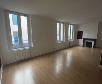 Location Appartement 5 pièces Châlons-en-Champagne (51000) - 19 rue d'Orfeuil 