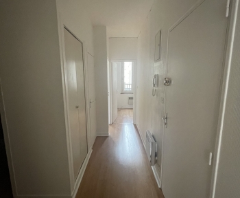 Location Appartement 5 pièces Châlons-en-Champagne (51000) - 19 rue d'Orfeuil 