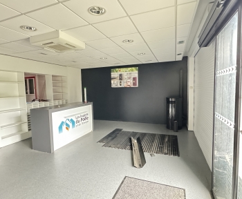 Location Local commercial 4 pièces Milly-sur-Thérain (60112)