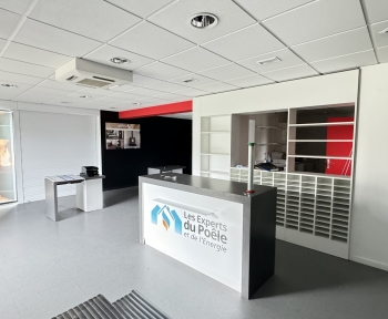 Location Local commercial 4 pièces Milly-sur-Thérain (60112)