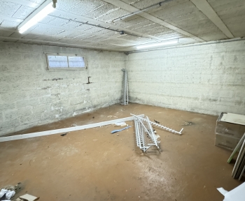 Location Local commercial 4 pièces Milly-sur-Thérain (60112)