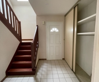 Location Maison 5 pièces Neuvy-sur-Loire (58450)