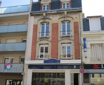 Location Appartement 2 pièces Reims (51100) - 7 rue Dieu Lumière (1er étage droit s/cour)