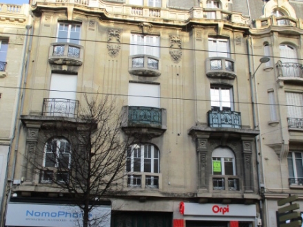 Location Appartement 2 pièces Reims (51100) - 46 Avenue de Laon (rez-de-chaussée droit sur cour)