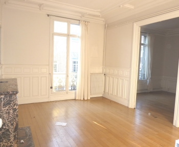 Location Appartement 6 pièces Reims (51100) - Reims Hyper Centre