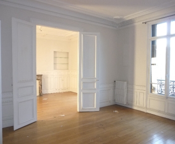 Location Appartement 6 pièces Reims (51100) - Reims Hyper Centre