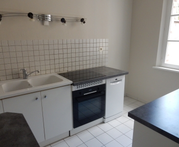 Location Appartement 3 pièces Sézanne (51120)