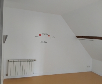 Location Appartement 3 pièces Lazenay (18120) - Place de l'église 