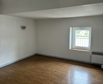 Location Appartement 3 pièces Saint-Vallier (26240)
