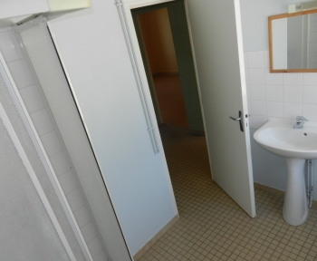 Location Appartement 2 pièces Contres (41700) - Centre ville