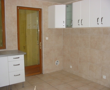 Location Maison 5 pièces Neuvy-sur-Loire (58450)