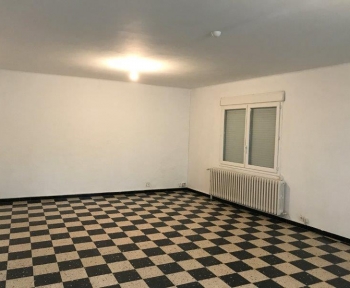 Location Maison 8 pièces Jonquières (84150) - JONQUIERES