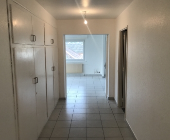 Location Appartement 4 pièces Lingolsheim (67380) - LINGOLSHEIM - Quartier résidentiel et calme