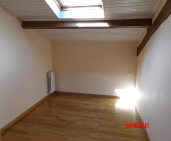 Location Maison 5 pièces Le Houga (32460)