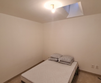 Location Appartement 3 pièces Cabriès (13480) - TRES PROCHE TOUS COMMERCES