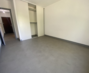 Location Appartement 2 pièces Cholet (49300) - Centre ville